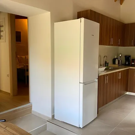 Lucas Mani Apartment Proastion (Messenia)